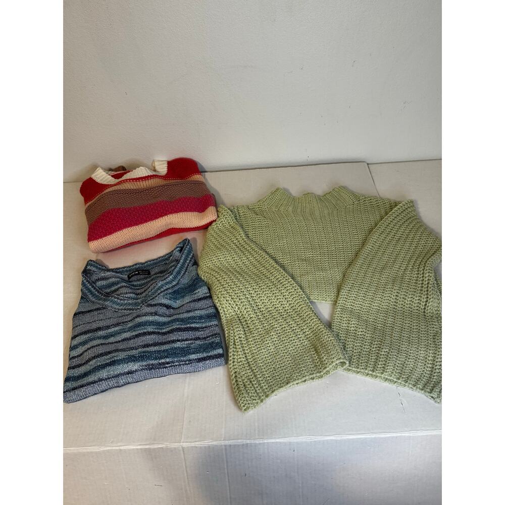 SHEIN Women's Sweaters Lot of 3 Cropped Green, blue and Pink Size Small